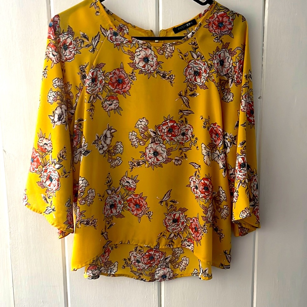 Long sleeve flower print blouse